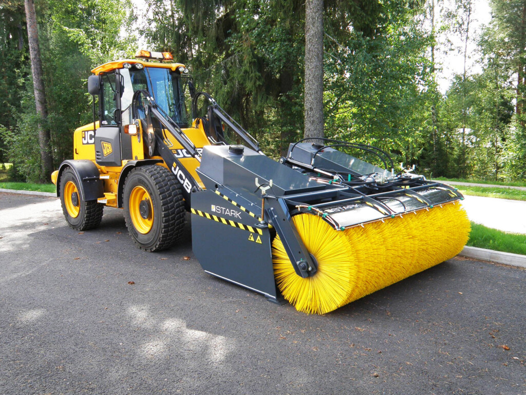 Road maintenance brush