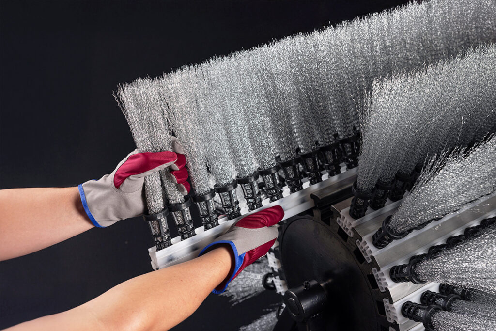 cassette brush installation